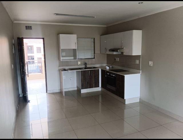 2 BEDROOM APARTMENT FOR SALE IN UMHLANGA RIDGE